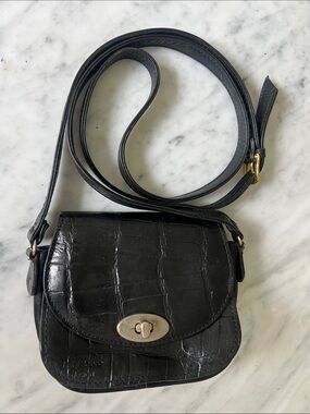 Luigi Sciorio Black Croc-Embossed Leather Crossbody with Turn-Lock